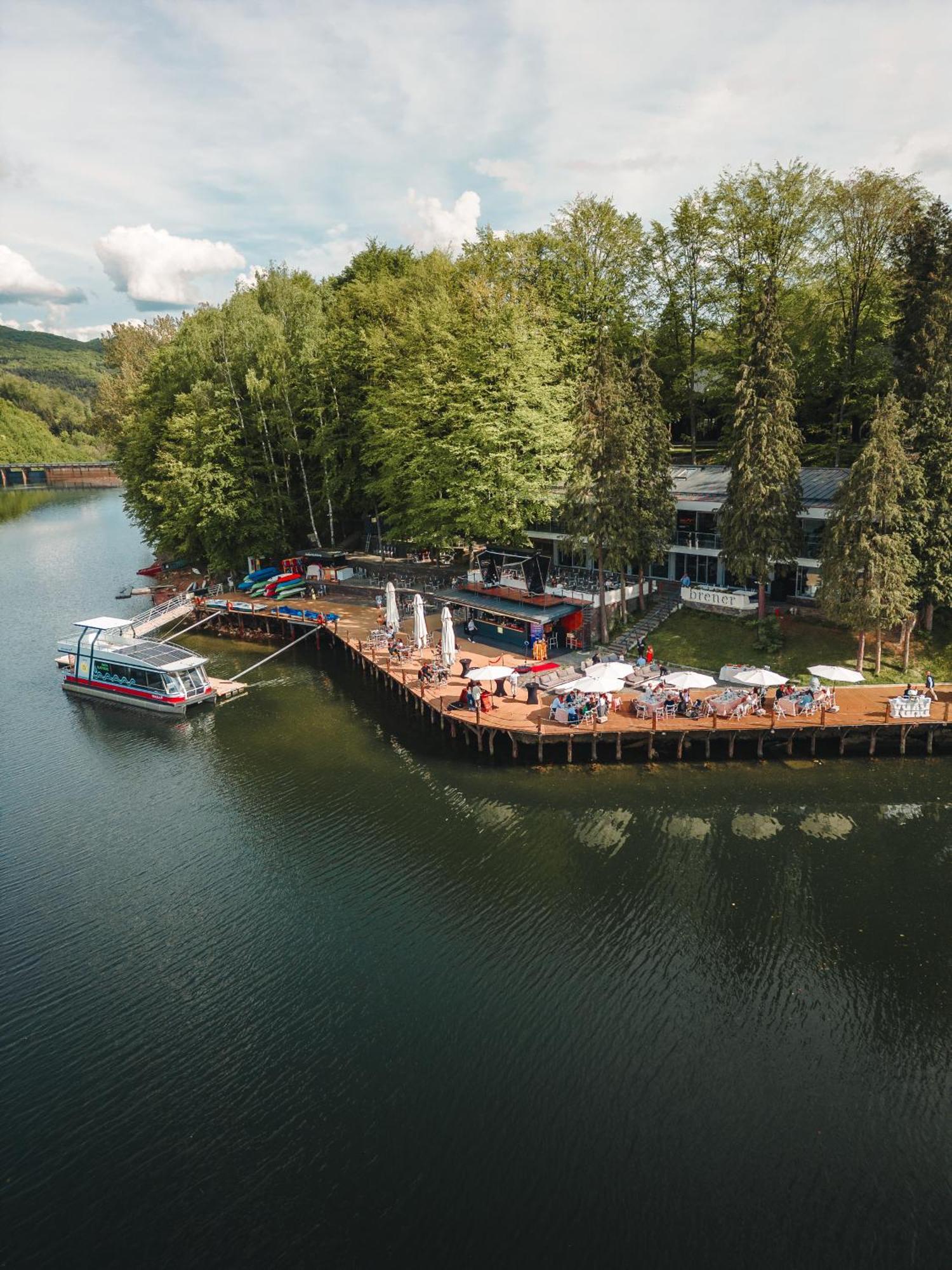 Adventure Lake Resort - Simared Бая-Маре Экстерьер фото